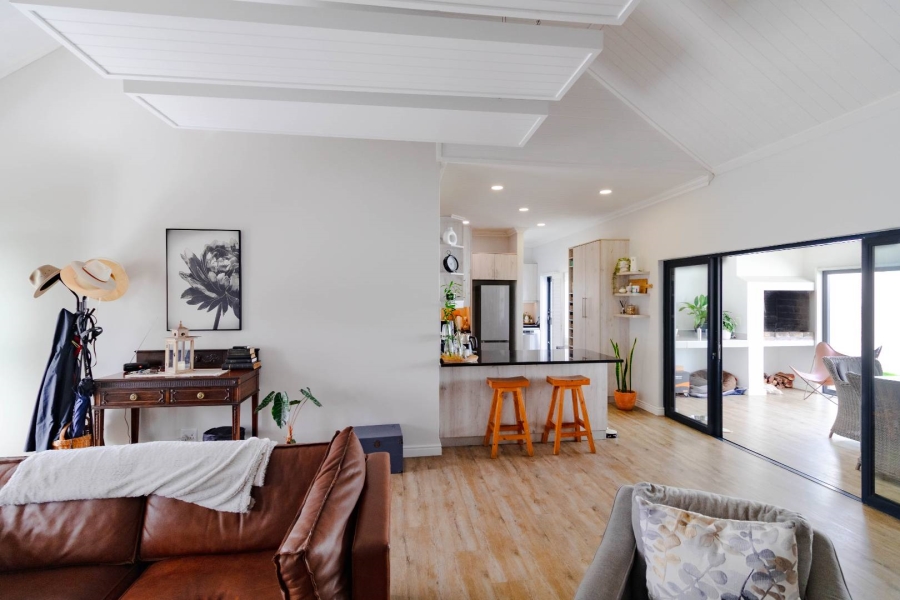 3 Bedroom Property for Sale in Westcliff Western Cape